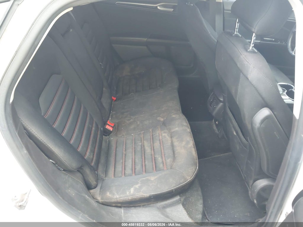 2016 Ford Fusion SE photo 8