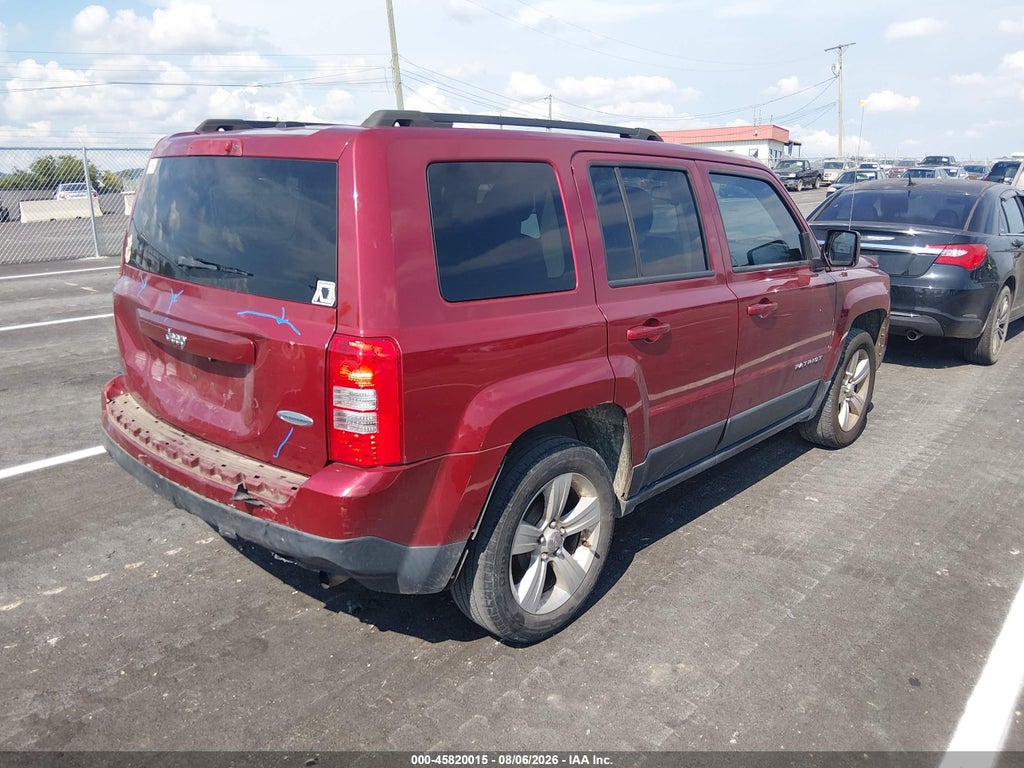 2016 Jeep Patriot Latitude photo 4
