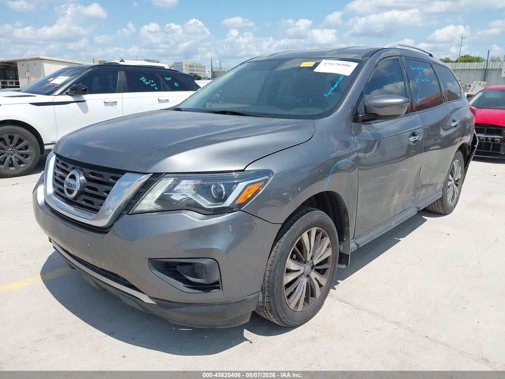 2020 Nissan Pathfinder S 2WD photo 2