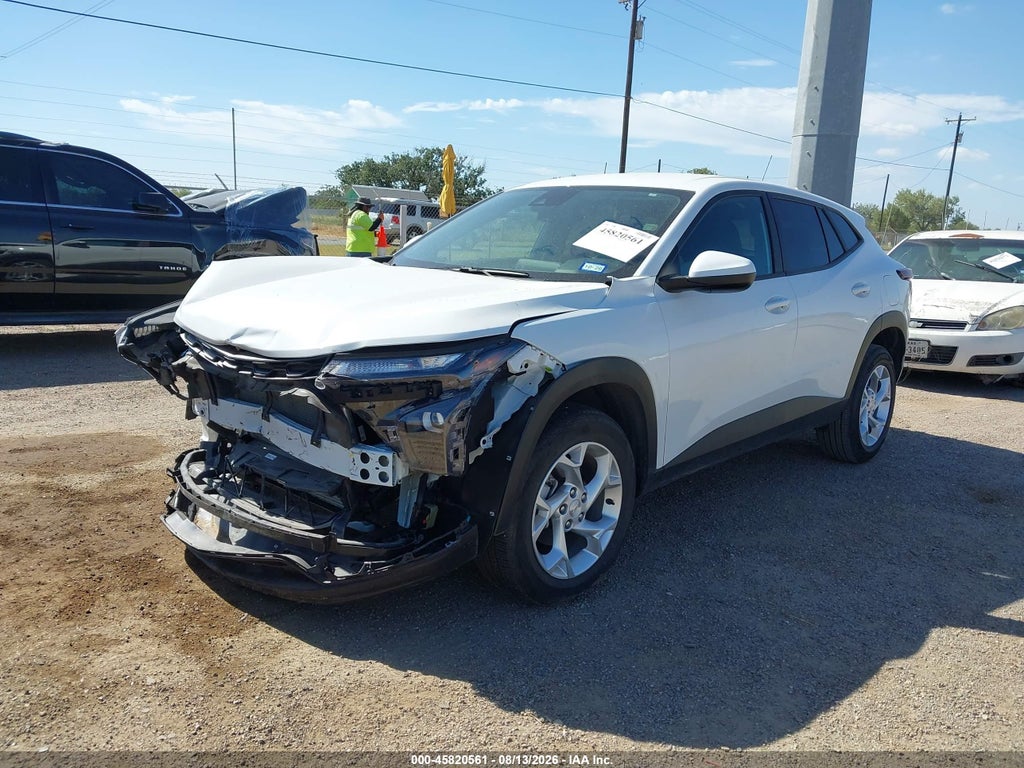 2025 Chevrolet Trax FWD LS photo 2