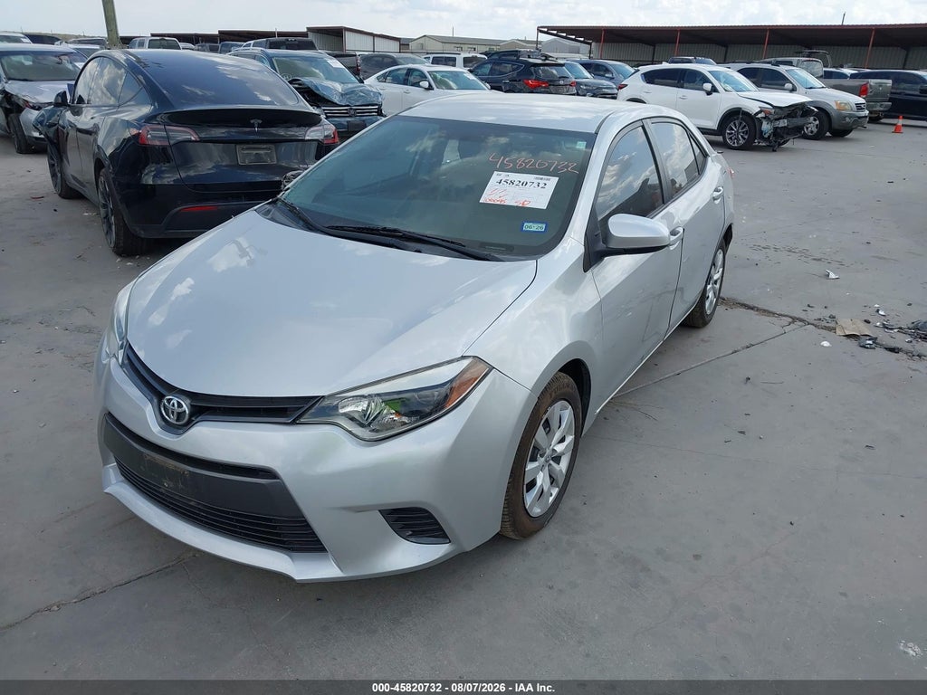 2016 Toyota Corolla LE photo 2