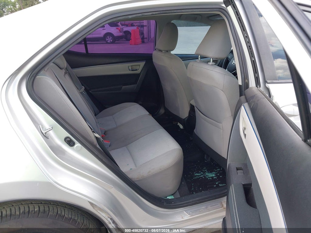 2016 Toyota Corolla LE photo 8