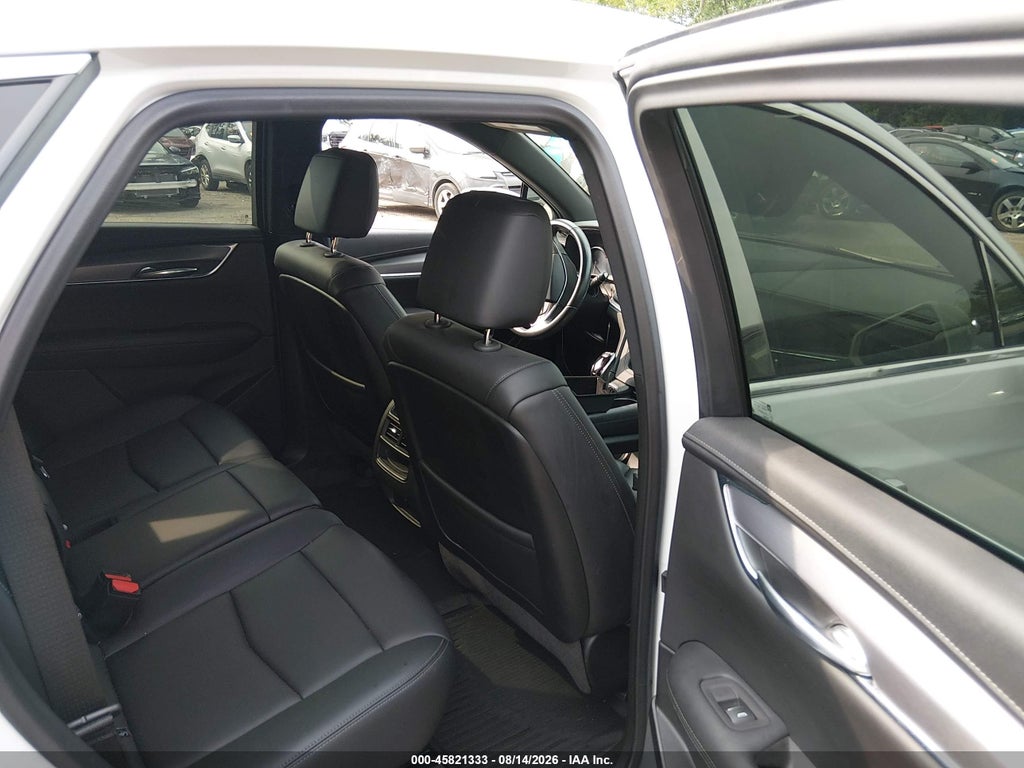2020 Cadillac XT5 FWD Luxury photo 8