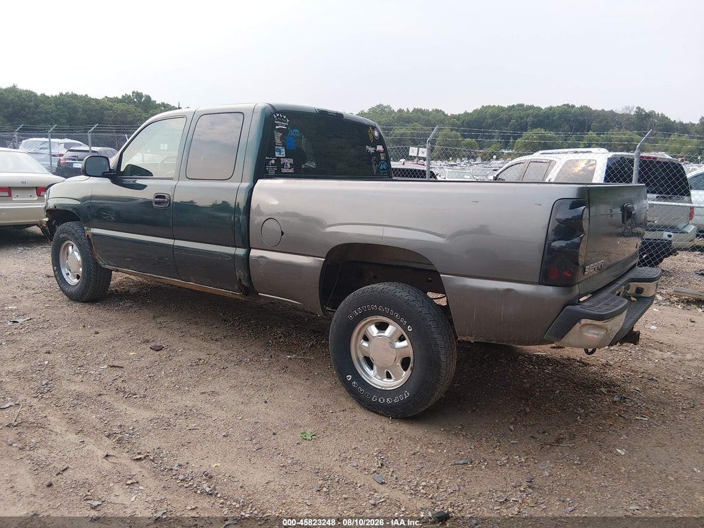 2003 GMC Sierra 1500 SLT photo 3