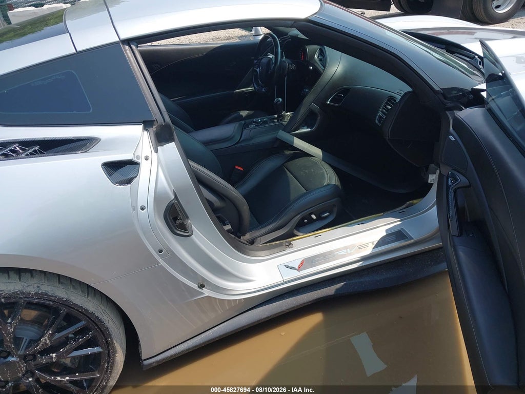 2019 Chevrolet Corvette Stingray photo 5
