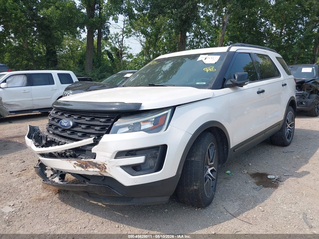 2017 Ford Explorer Sport photo 2