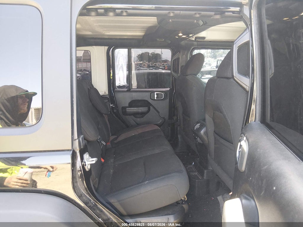 2023 Jeep Wrangler 4XE 4X4 photo 8