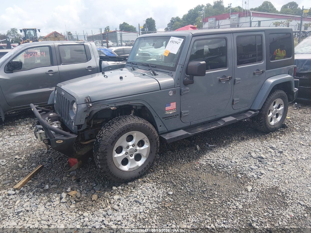 2015 Jeep Wrangler Unlimited Sahara photo 2