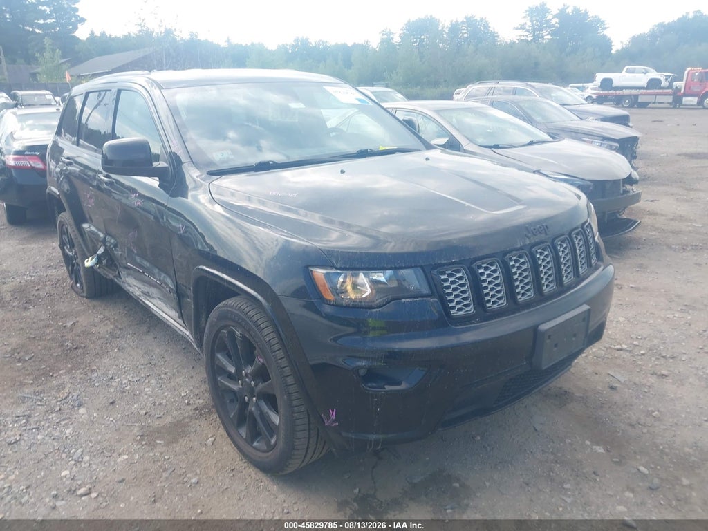 2018 Jeep Grand Cherokee Altitude 4X4 photo 1