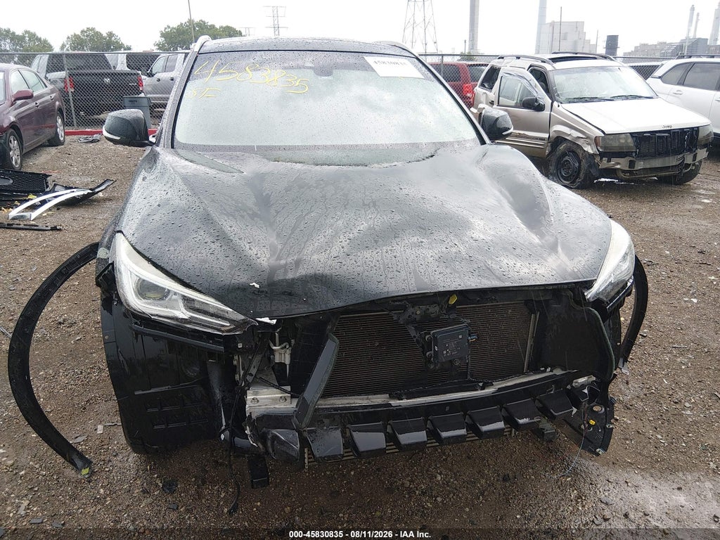 2019 Infiniti QX50 Essential photo 6