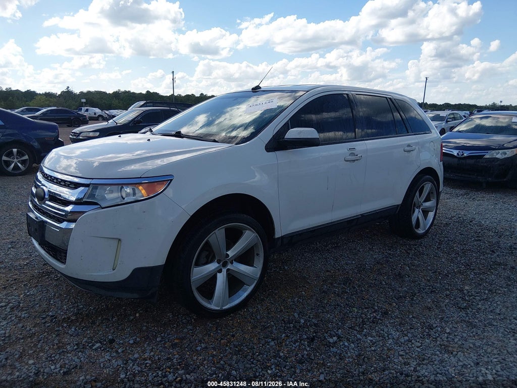 2013 Ford Edge SEL photo 2