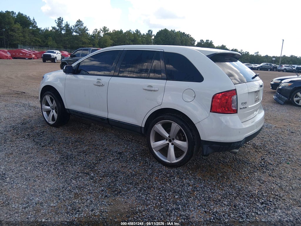 2013 Ford Edge SEL photo 3