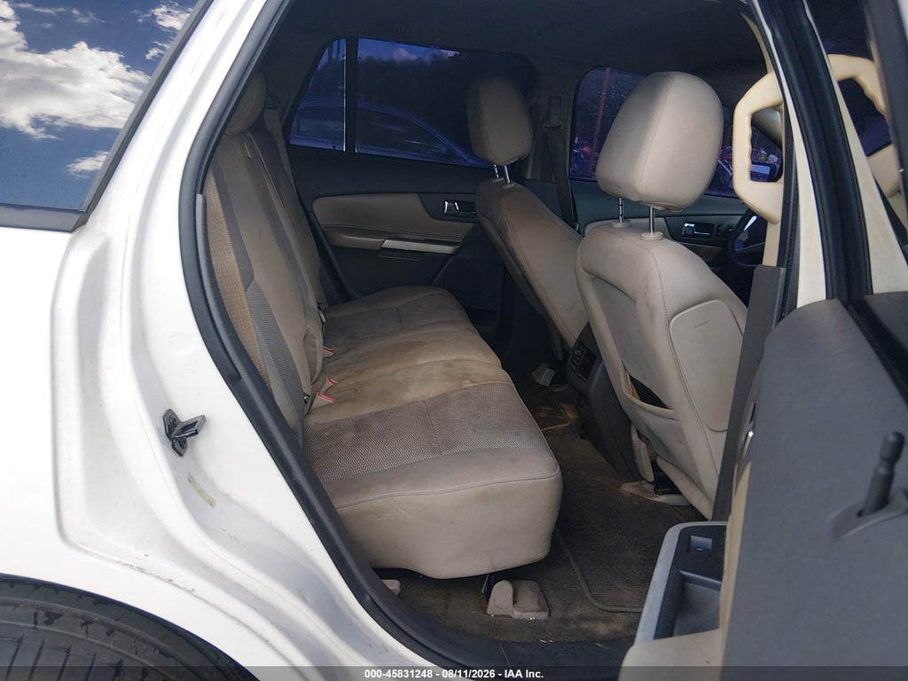 2013 Ford Edge SEL photo 8
