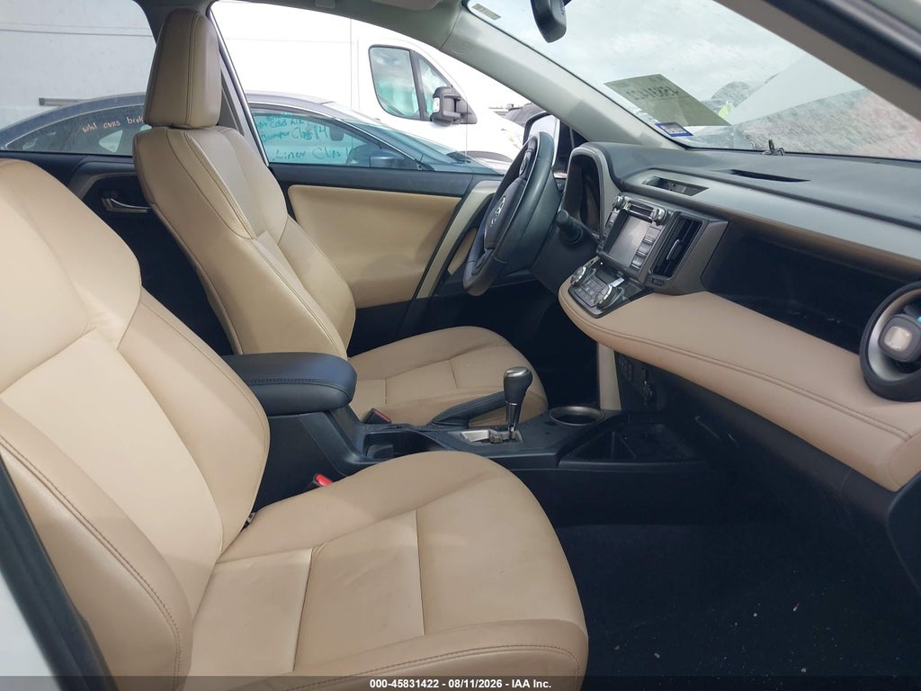 2014 Toyota RAV4 Limited photo 5