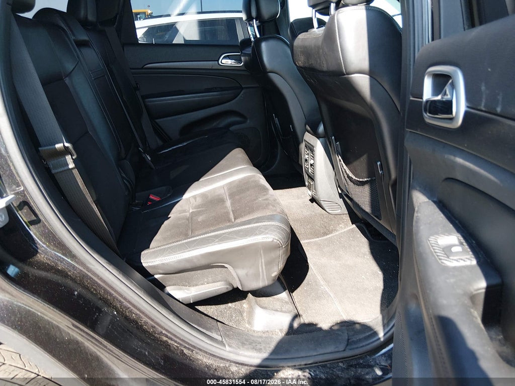 2015 Jeep Grand Cherokee Altitude photo 8