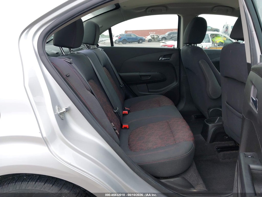 2018 Chevrolet Sonic LT Auto photo 8