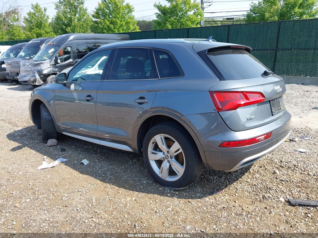 2018 Audi Q5 2.0T Premium/2.0T Tech Premium photo 3