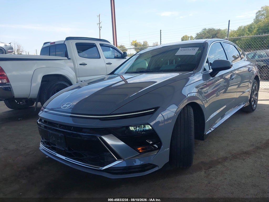 2024 Hyundai Sonata SEL photo 2