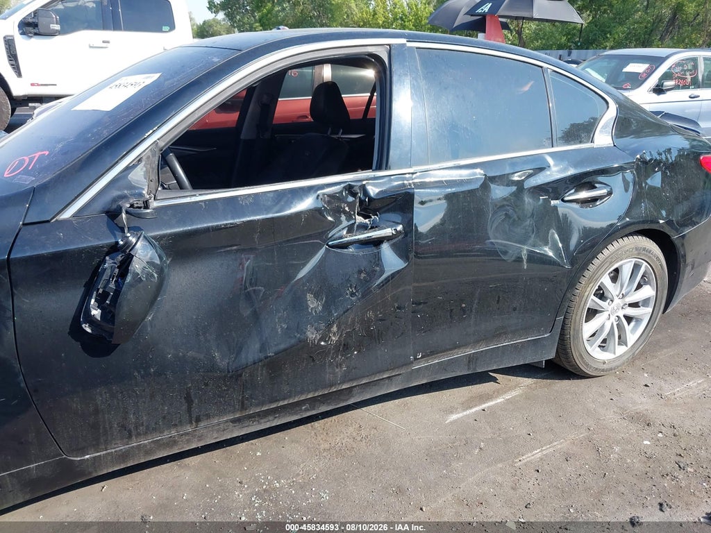 2017 Infiniti Q50 3.0T Premium photo 6