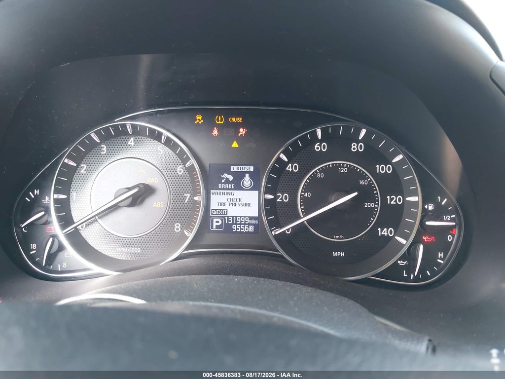 2017 Nissan Armada Platinum photo 7