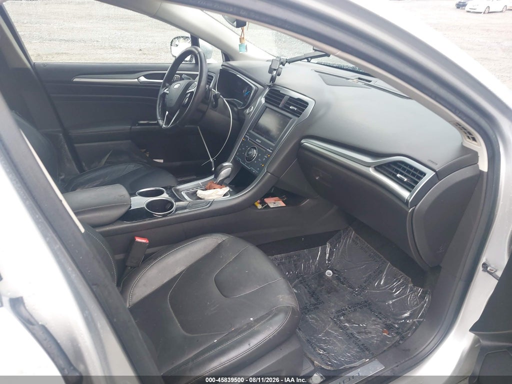 2013 Ford Fusion Titanium photo 5
