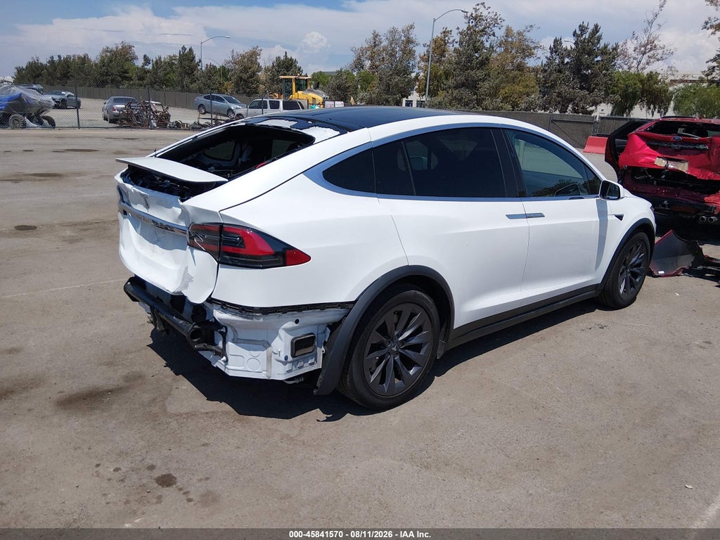 2019 Tesla Model X 100D/75D/Long Range photo 4
