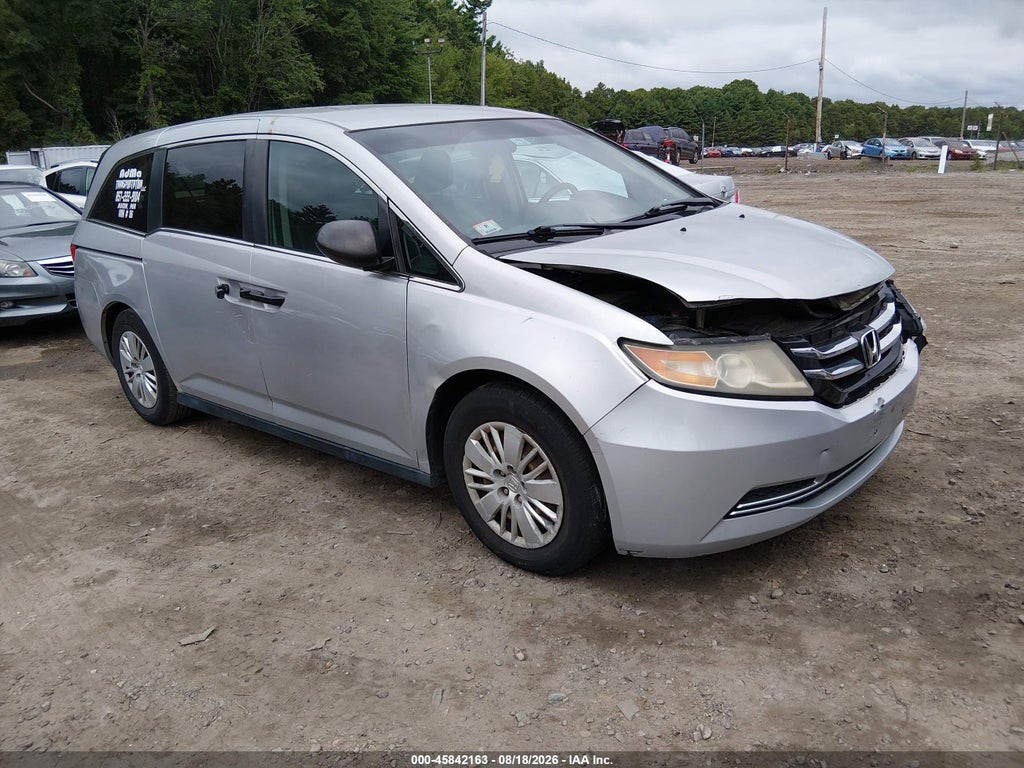 2015 Honda Odyssey LX photo 1