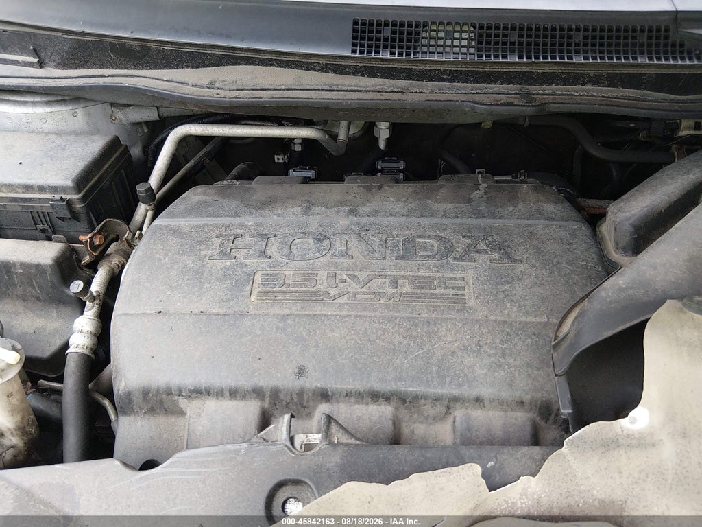 2015 Honda Odyssey LX photo 10