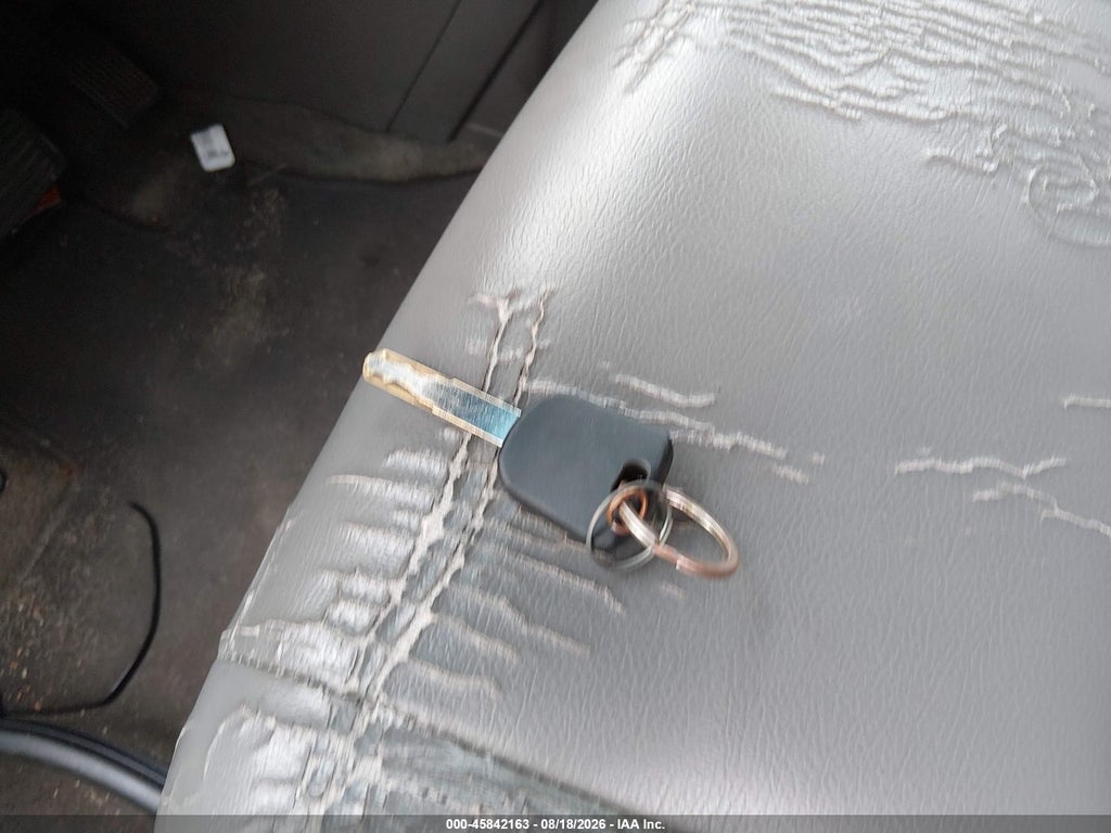 2015 Honda Odyssey LX photo 11