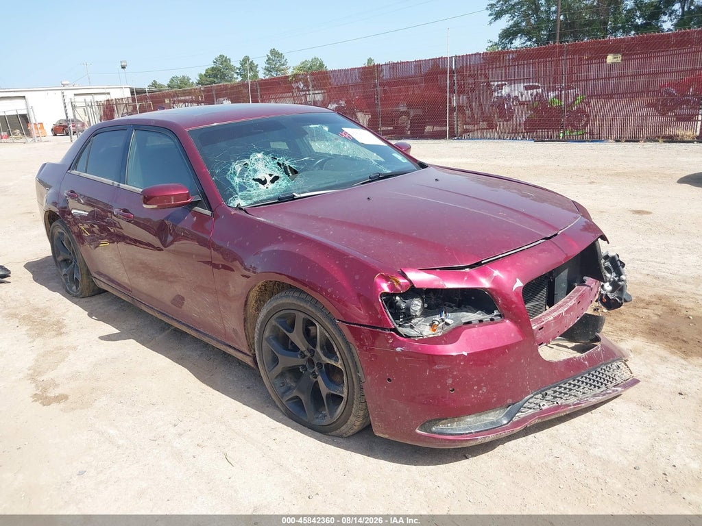 CHRYSLER 300 2021