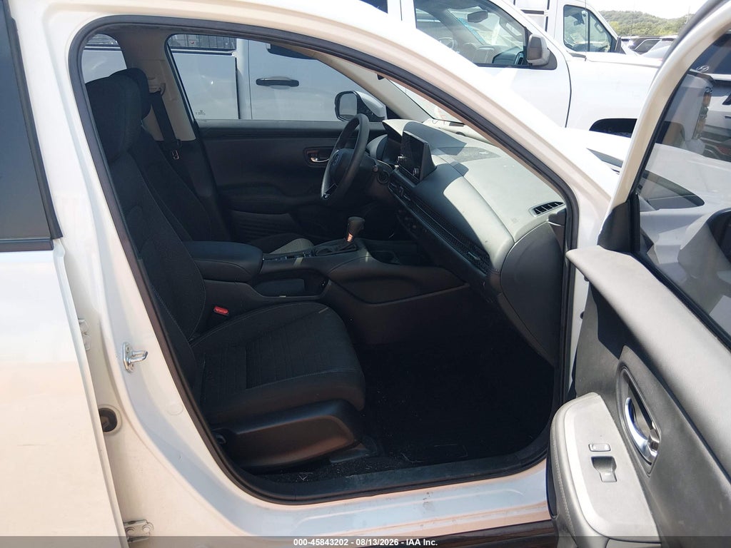 2025 Honda HR-V AWD LX photo 5