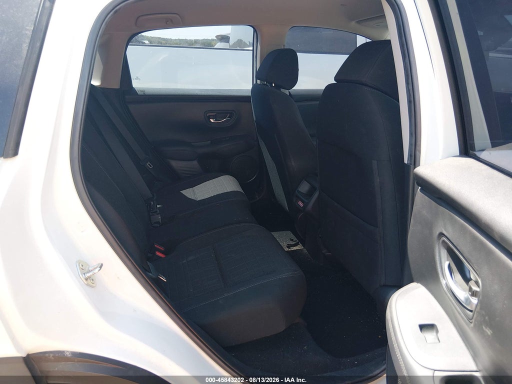 2025 Honda HR-V AWD LX photo 8