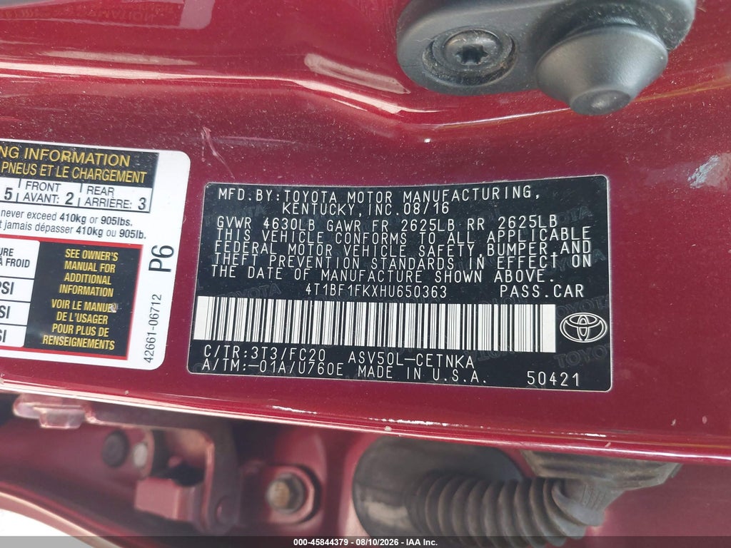 2017 Toyota Camry LE photo 9