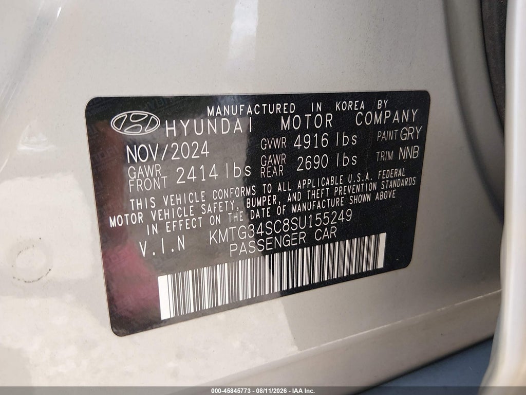 2025 Genesis G70 2.5T AWD photo 9