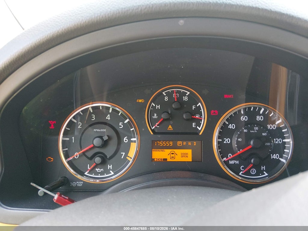2014 Nissan Armada Platinum photo 7