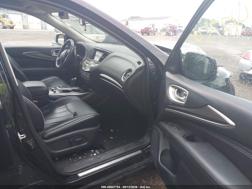 2018 Infiniti QX60 photo 5