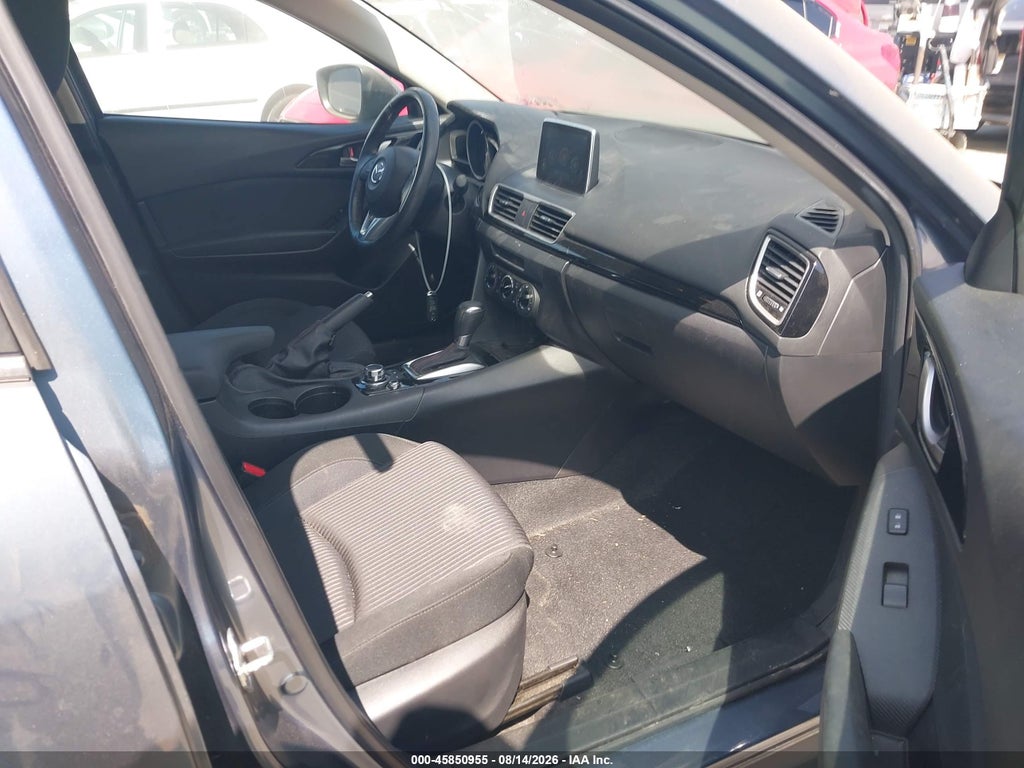 2015 Mazda MAZDA3 I Touring photo 5