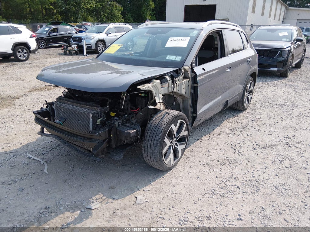 2023 Volkswagen Taos 1.5T SEL photo 2