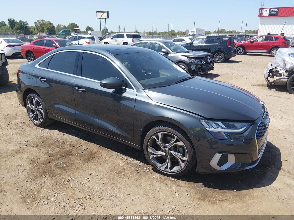 AUDI A3 2022