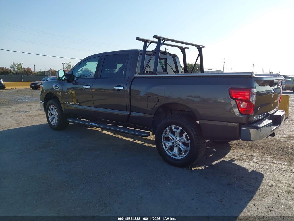 2016 Nissan Titan XD SV Diesel photo 3