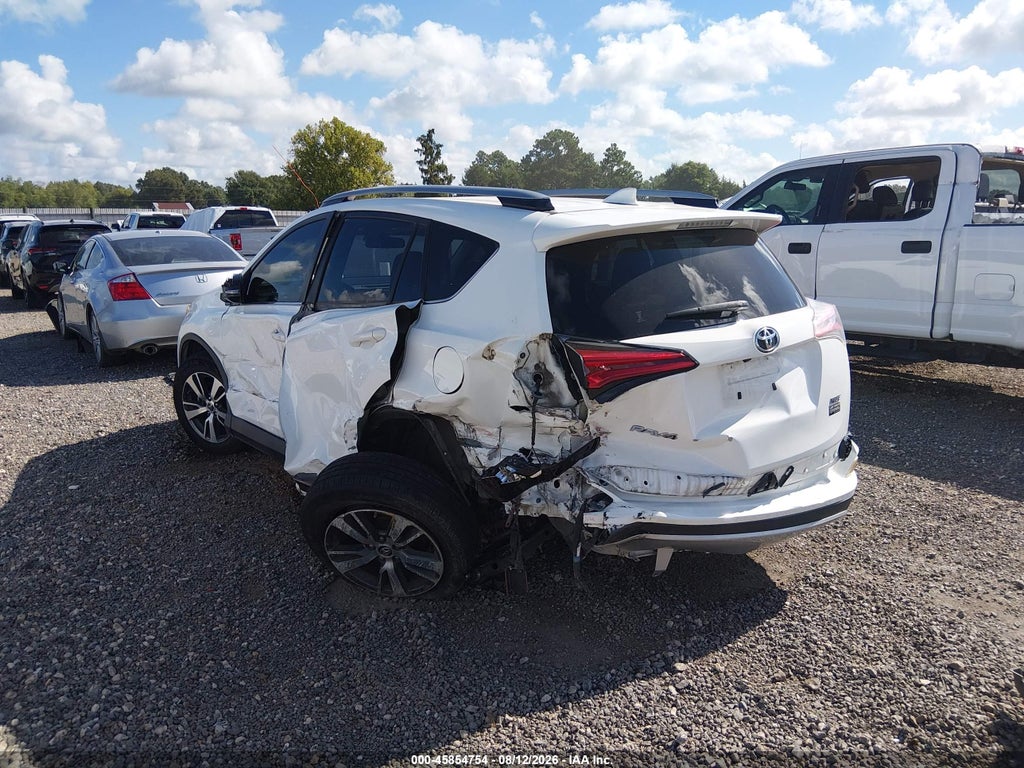 2018 Toyota RAV4 XLE photo 3