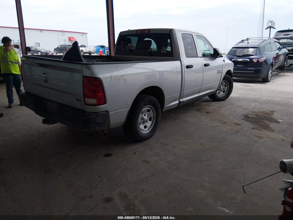 2017 Ram 1500 Tradesman 4X2 6'4 Box photo 4