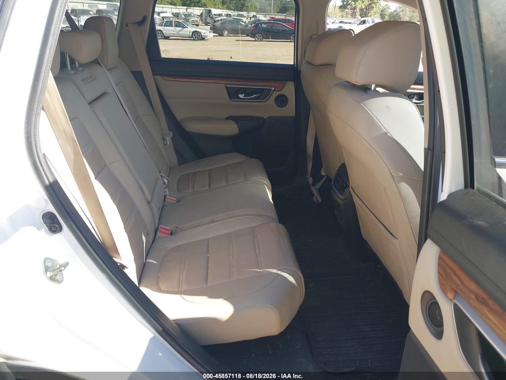 2020 Honda CR-V 2WD Touring photo 8