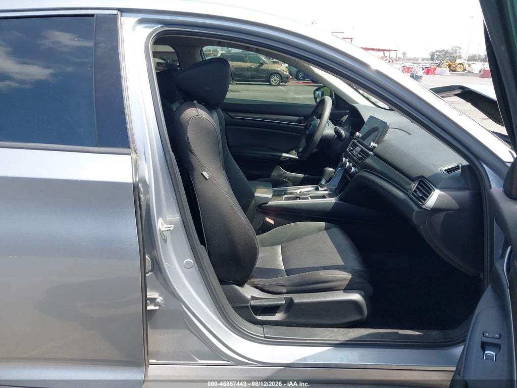 2020 Honda Accord LX photo 5