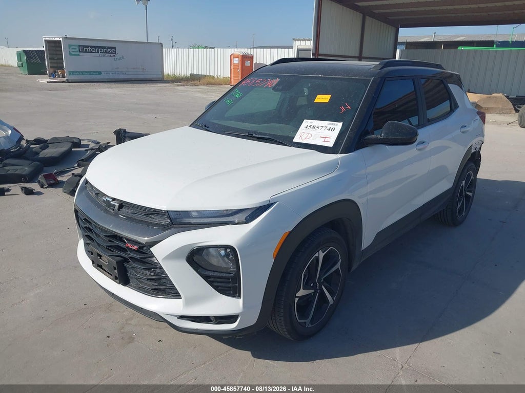 2023 Chevrolet Trailblazer FWD RS photo 2