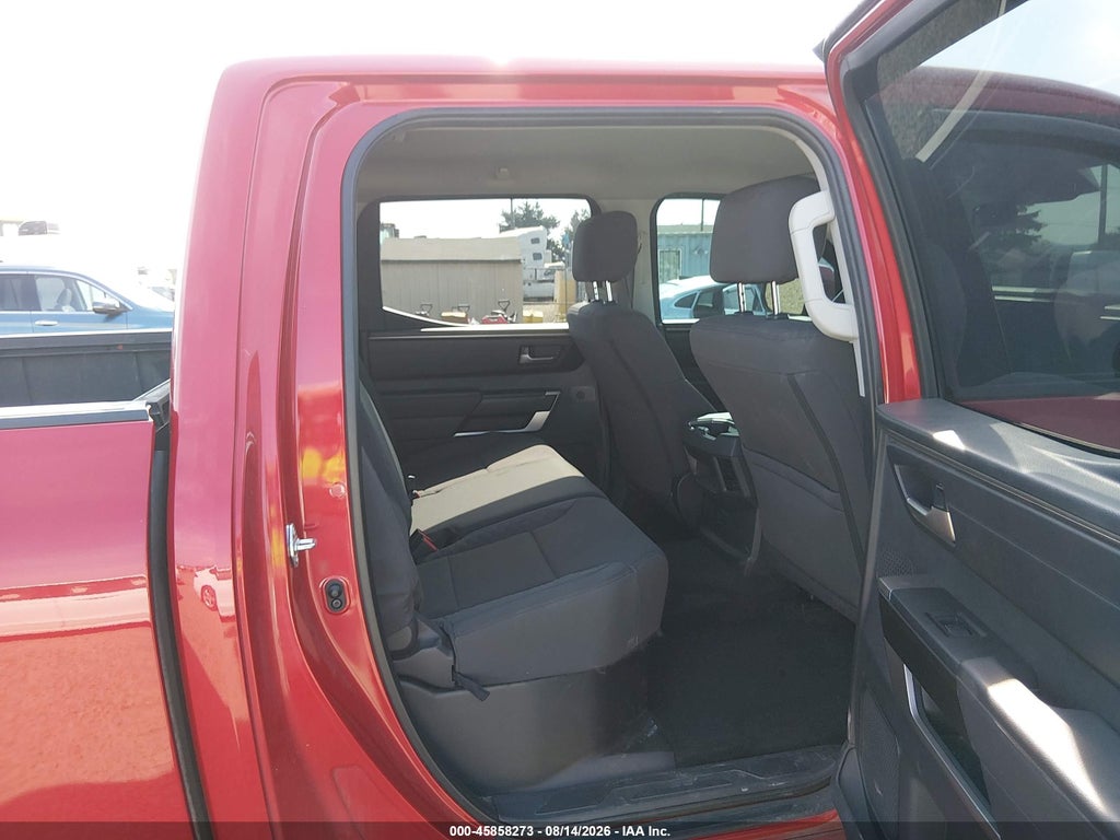2022 Toyota Tundra SR5 photo 8