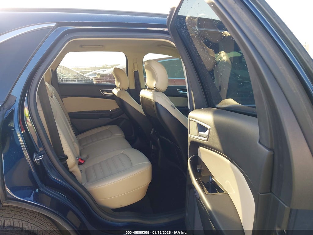 2017 Ford Edge SEL photo 8