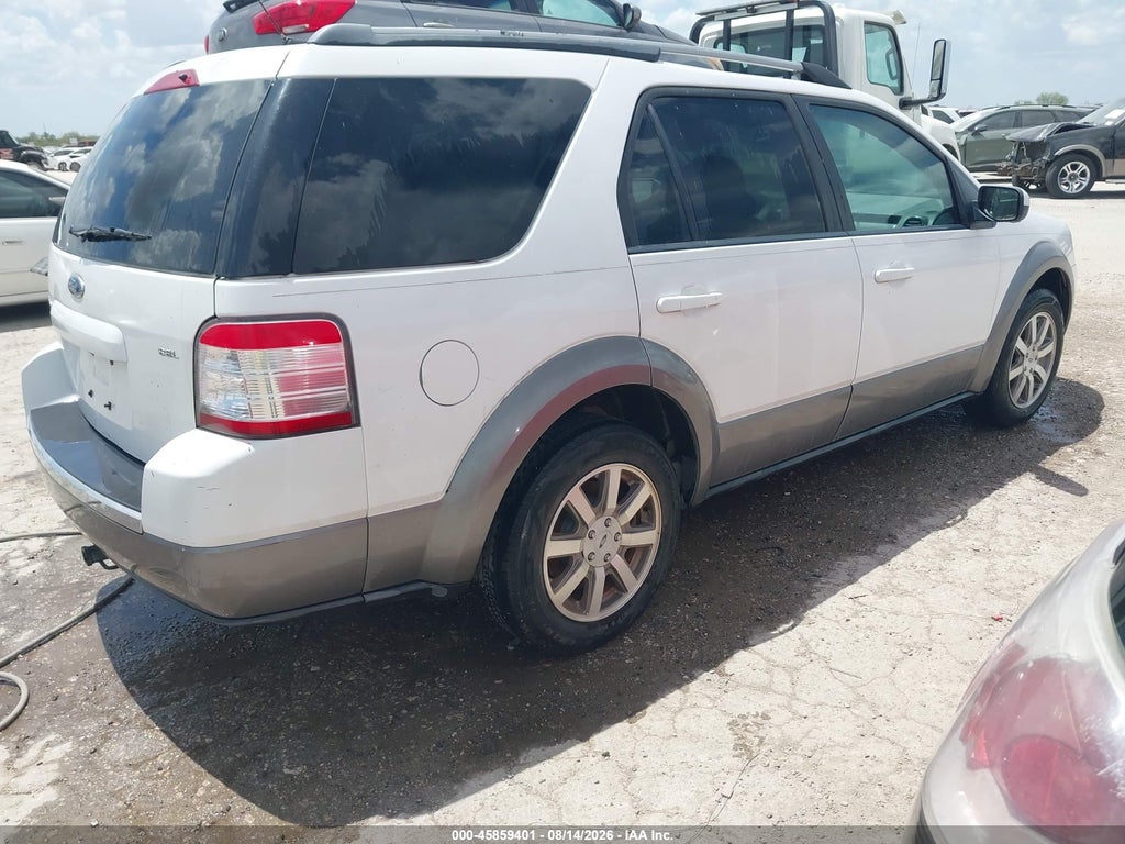 2008 Ford Taurus X SEL photo 4