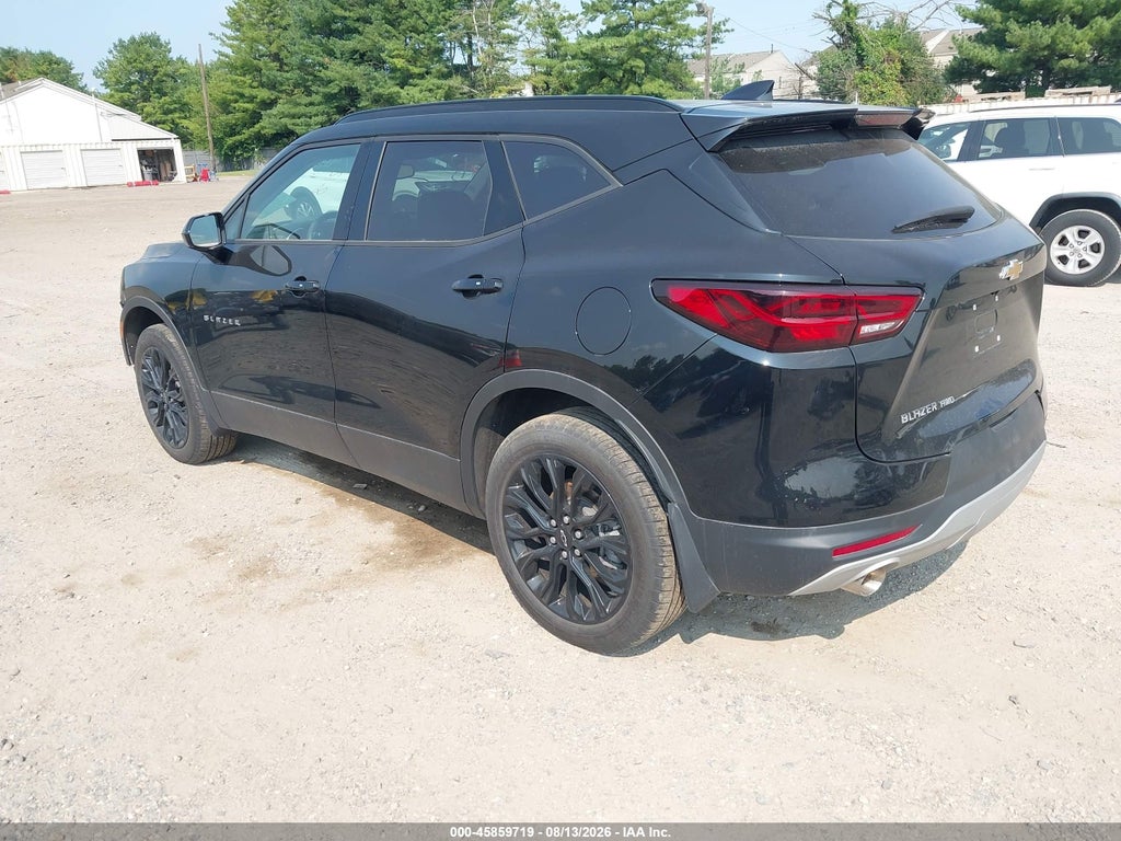 2024 Chevrolet Blazer AWD 2LT photo 3