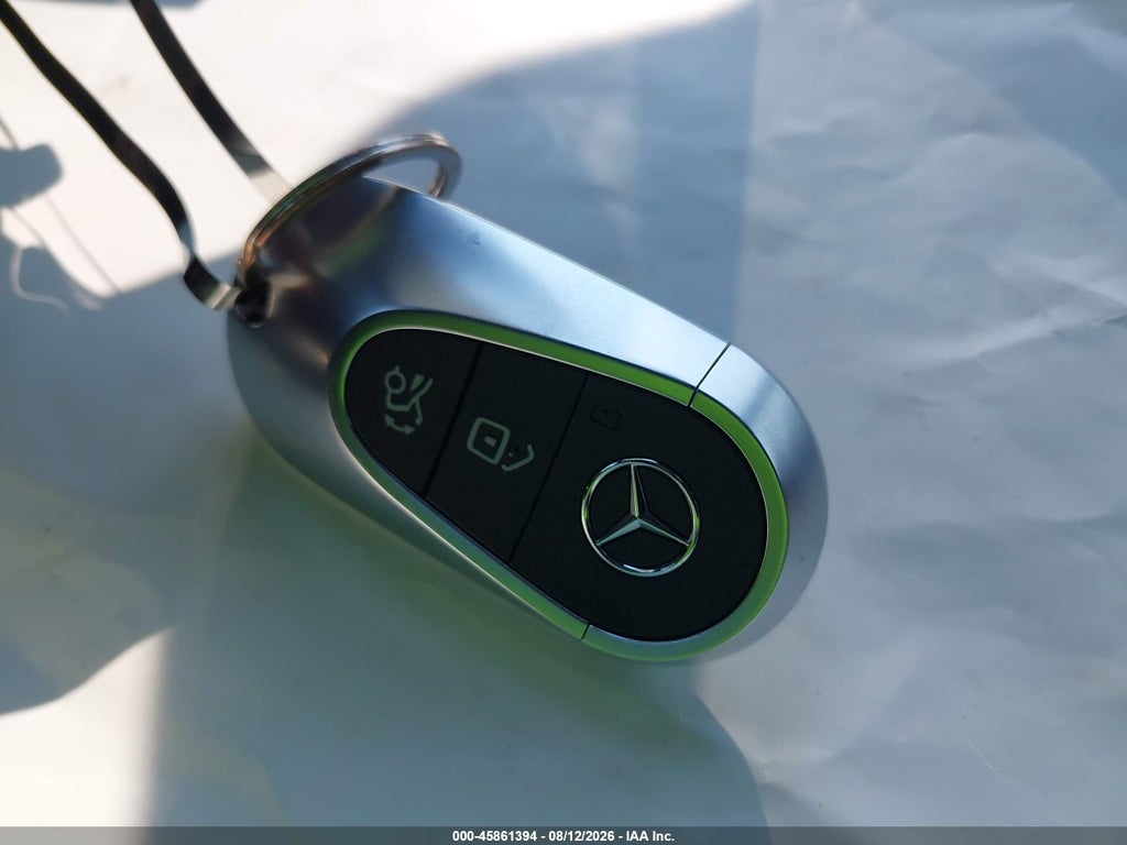 2026 Mercedes-Benz GLC 300 4MATIC SUV photo 11